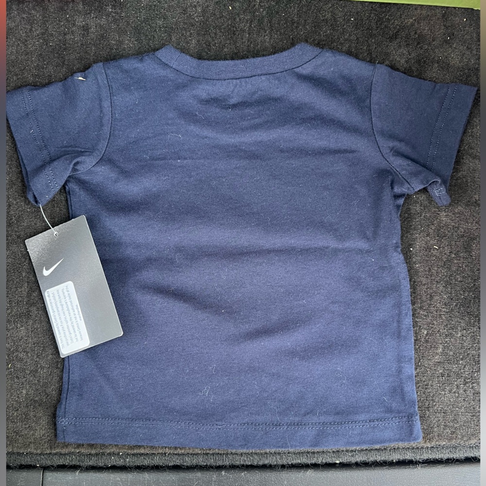 Nike Baby Shirt 12months - Picture 5 of 5